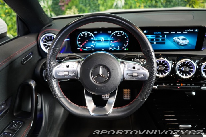 Mercedes-Benz CLA 200*4M*AMG*PANO*DISTRONIC 2022