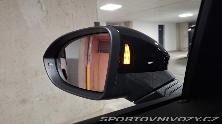 Volkswagen Golf R 2.0 TSI 245 kW 4x4 2025