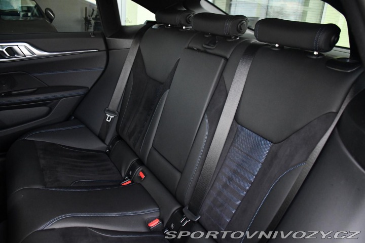 BMW 4 420d xDrive 3L-ZÁRUKA 1M 2024