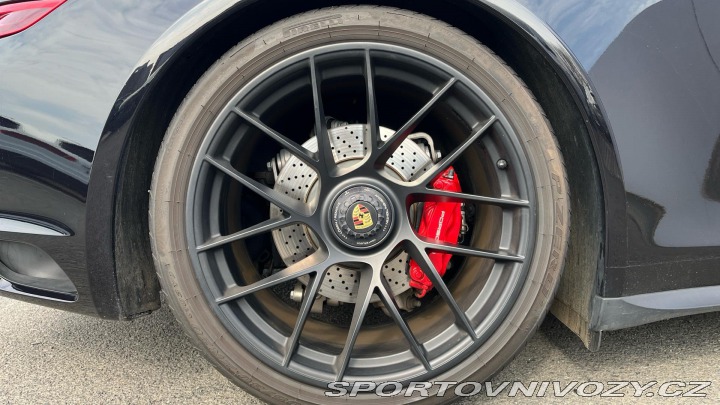 Porsche 911 4GTS 2017