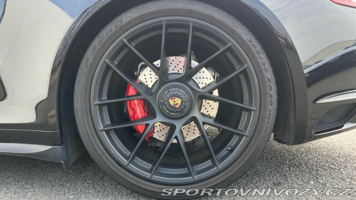 Porsche 911 4GTS 2017