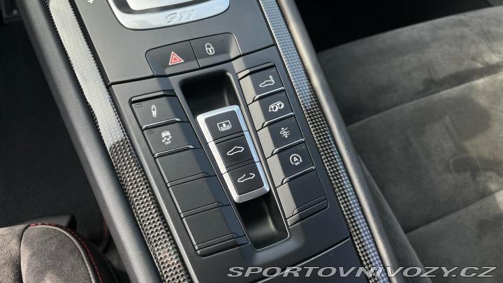 Porsche 911 4GTS 2017