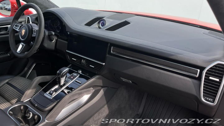 Porsche Cayenne Turbo 2019