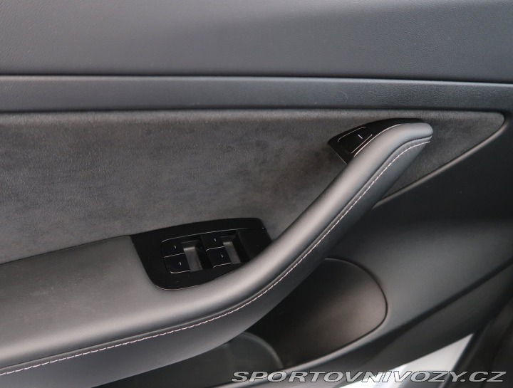 Tesla Model 3 Std Range Plus 52kWh 2020