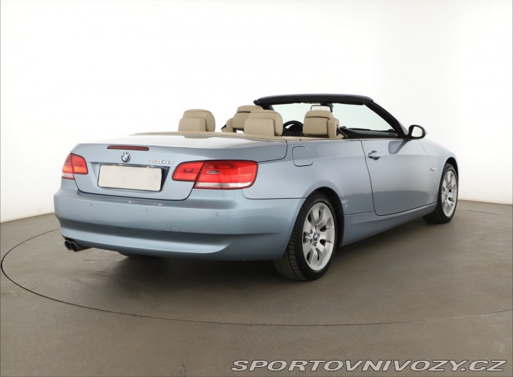 BMW 3 330 d 2009