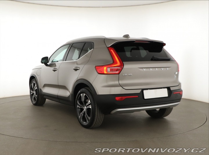 Volvo Ostatní modely XC40  T5 Recharge 2020