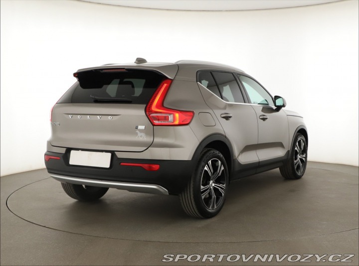 Volvo Ostatní modely XC40  T5 Recharge 2020
