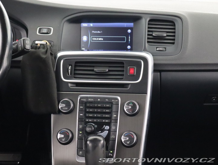 Volvo V60 D5 2.4 2012