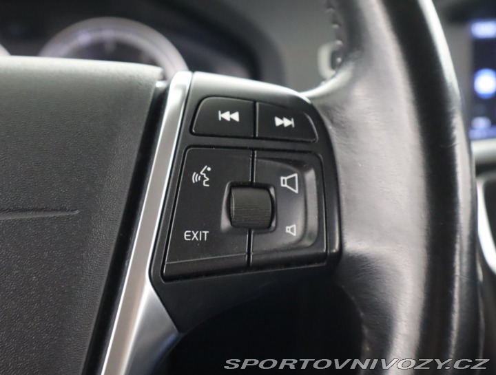 Volvo V60 D5 2.4 2012