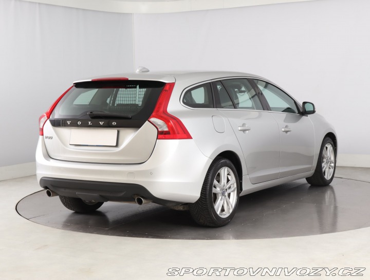 Volvo V60 D5 2.4 2012