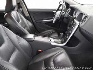 Volvo V60 D5 2.4 2012