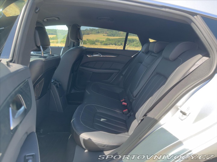 Mercedes-Benz CLS 3,0 350d 185kW AMG-Line 4 2015