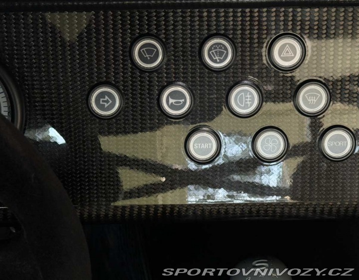 Ostatní značky Ostatní modely Caterham*485S*Perf.*Momo 2022