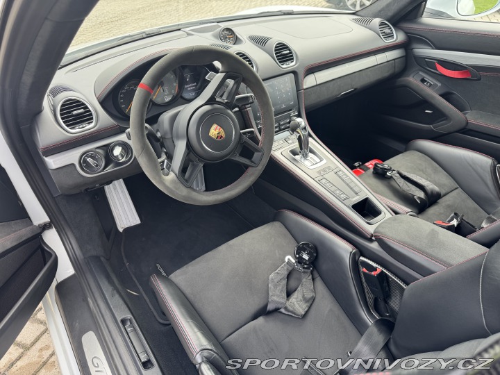 Porsche Cayman GT4 PDK CHRONO 2021