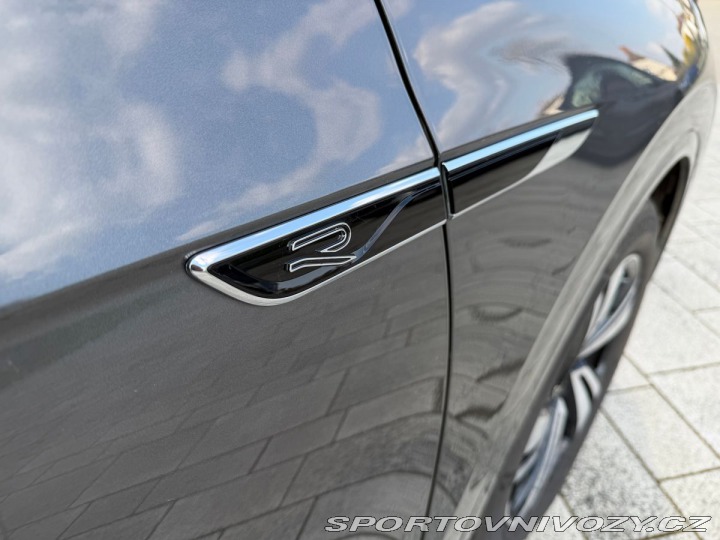 Volkswagen Ostatní modely Touareg R-line 210kW Vzduch 4M 2023