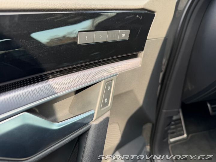 Volkswagen Ostatní modely Touareg R-line 210kW Vzduch 4M 2023