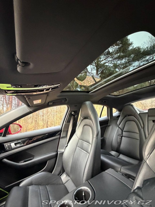 Porsche Panamera 4 E-Hybrid 2020