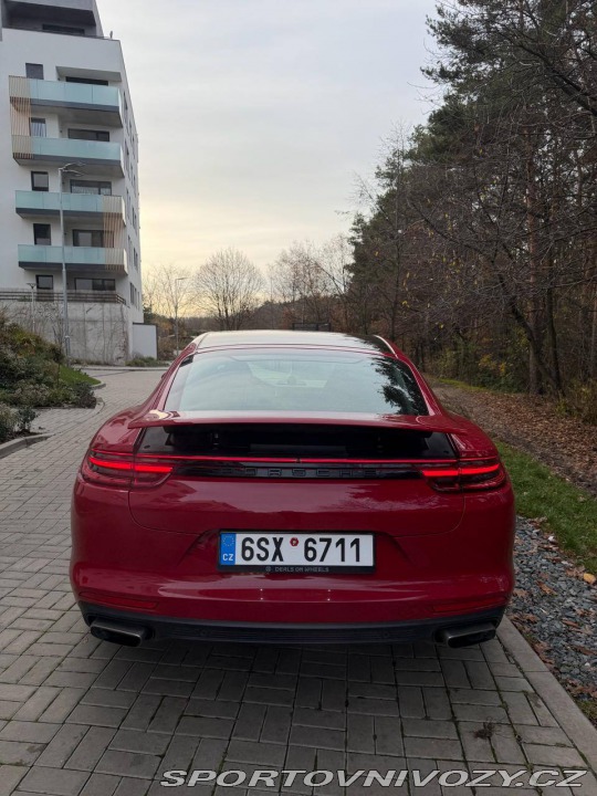 Porsche Panamera 4 E-Hybrid 2020