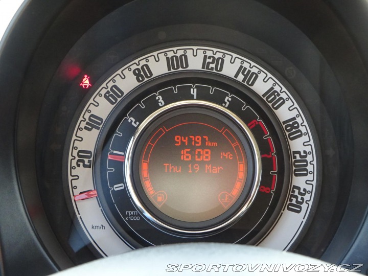 Fiat 500 1.2i 51kW Cabrio Lounge 2013