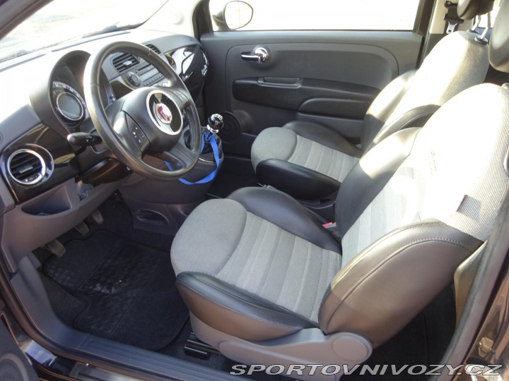 Fiat 500 1.2i 51kW Cabrio Lounge 2013