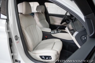 BMW 5 540i xDrive ///M LASER*ČR 2021
