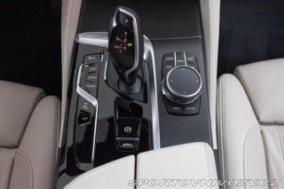 BMW 5 540i xDrive ///M LASER*ČR 2021
