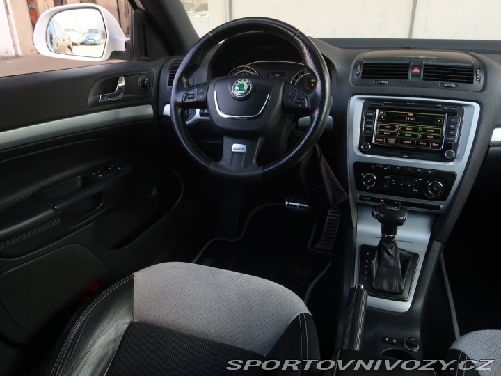 Škoda Octavia RS RS RS 2.0 TDI 2011