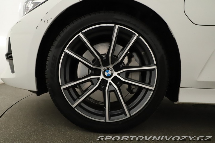 BMW 3 330 e 2019