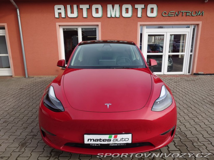 Tesla Model Y Long Range Dual Motor 378 2022