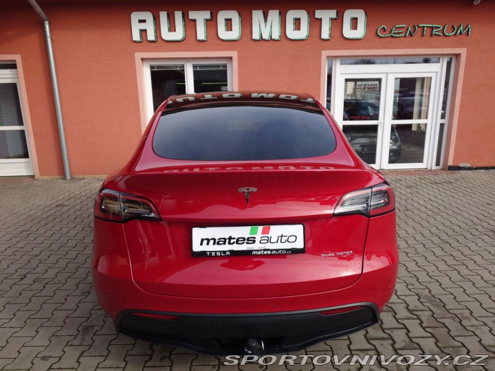 Tesla Model Y Long Range Dual Motor 378 2022