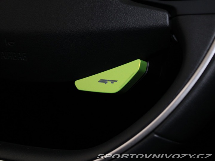 Kia EV6 0,1 77kWh GT 585koní Meri 2023