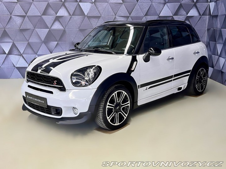 Mini Countryman JCW ALL4, BI-XENON, NAVIG 2015
