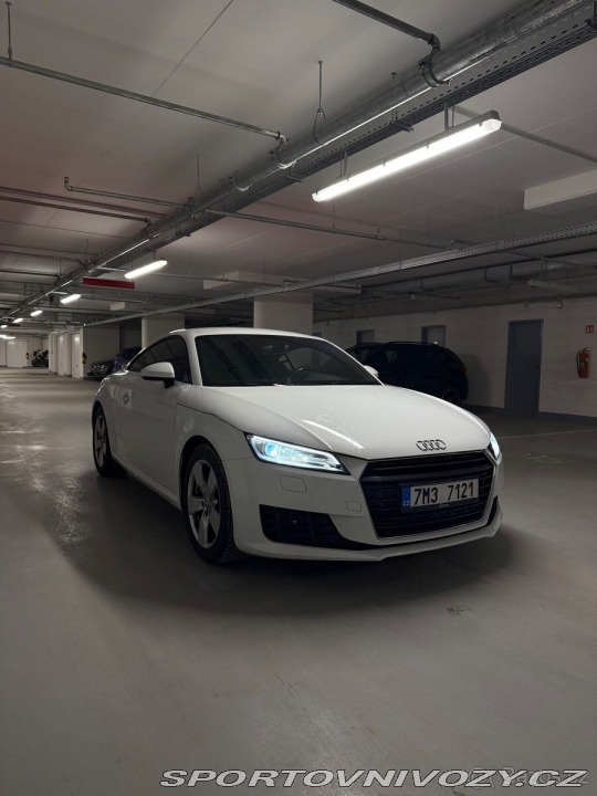 Audi TT 1,8   2015 TFSI 2015