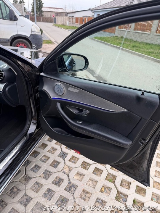 Mercedes-Benz E 2,0   E 220d 1800