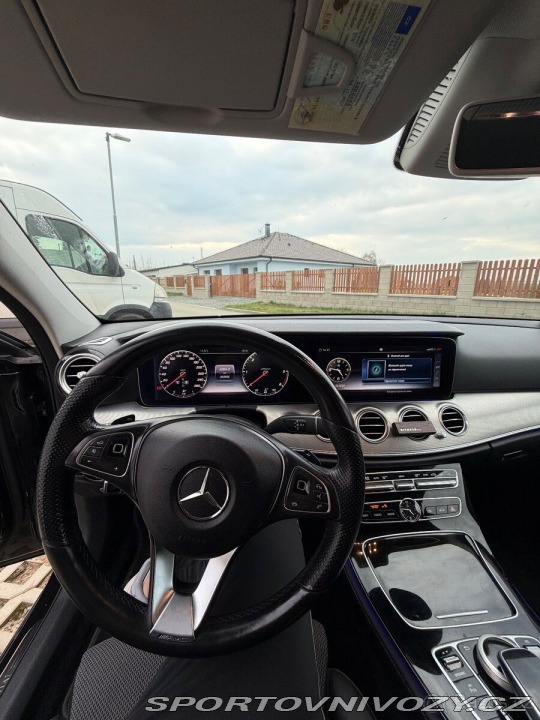 Mercedes-Benz E 2,0   E 220d 1800