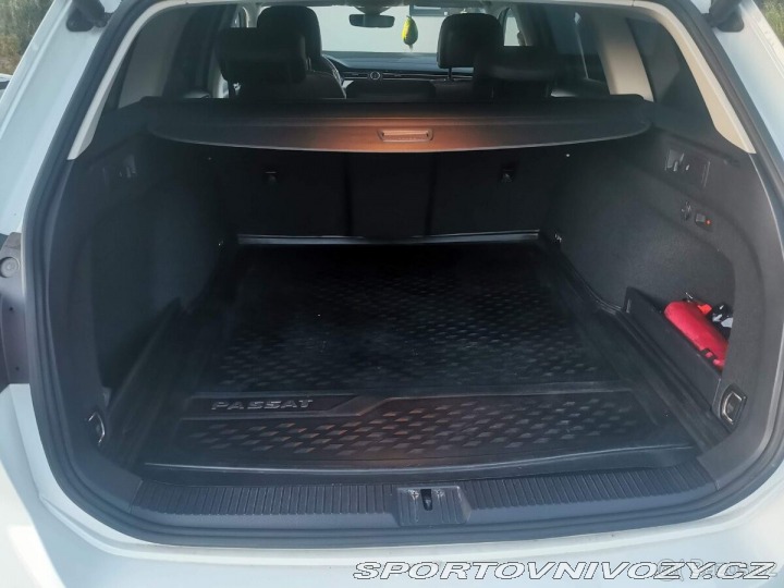 Volkswagen Ostatní modely Passat Variant Variant 2,0   B8 TDi 110k 2017