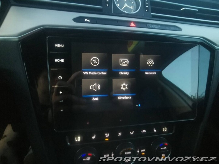 Volkswagen Ostatní modely Passat Variant Variant 2,0   B8 TDi 110k 2017