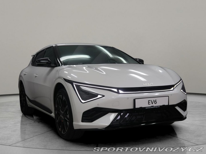 Kia EV6 GT-line - K odběru IHNED 2026