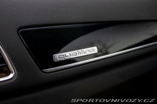 Audi RS Q3 2.5 TFSI 250 kW,  S tron 2016