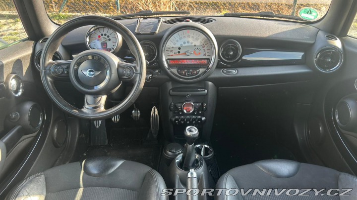 Mini Cooper Mini Cooper S-nový motor 2011