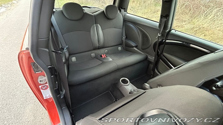 Mini Cooper Mini Cooper S-nový motor 2011