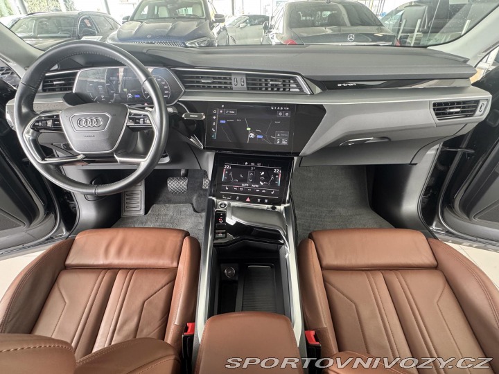 Audi Ostatní modely e-tron 55 Sportback*300kW*REZERV 2021