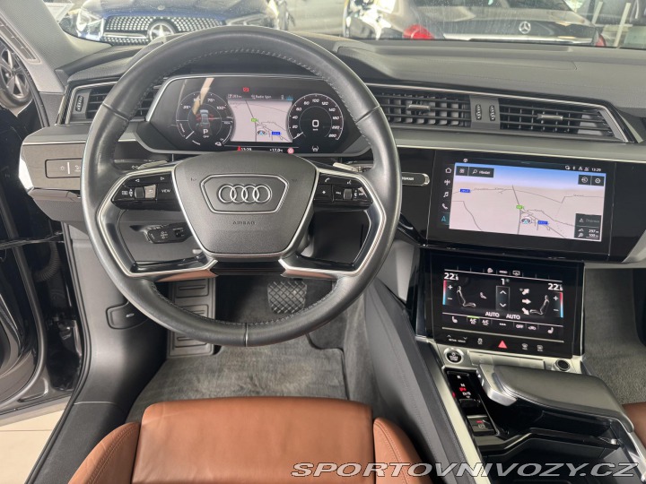 Audi Ostatní modely e-tron 55 Sportback*300kW*B& 2021