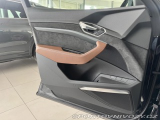 Audi Ostatní modely e-tron 55 Sportback*300kW*B& 2021