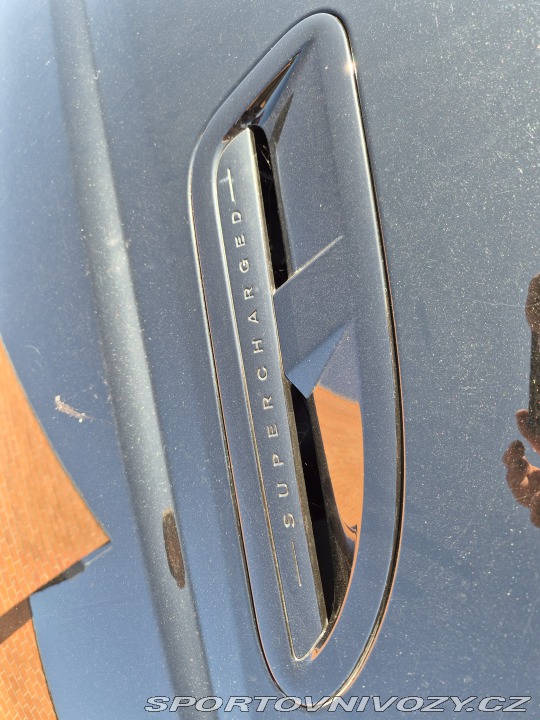 Jaguar XKR R Supercharged V8 2011