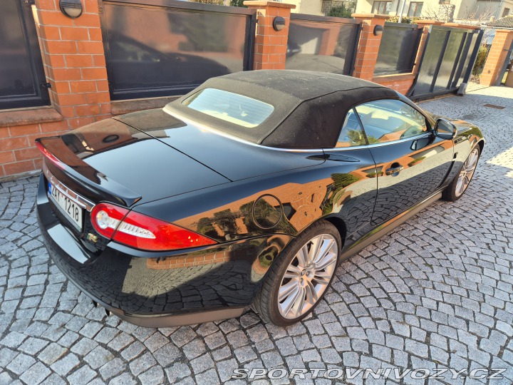 Jaguar XKR R Supercharged V8 2011
