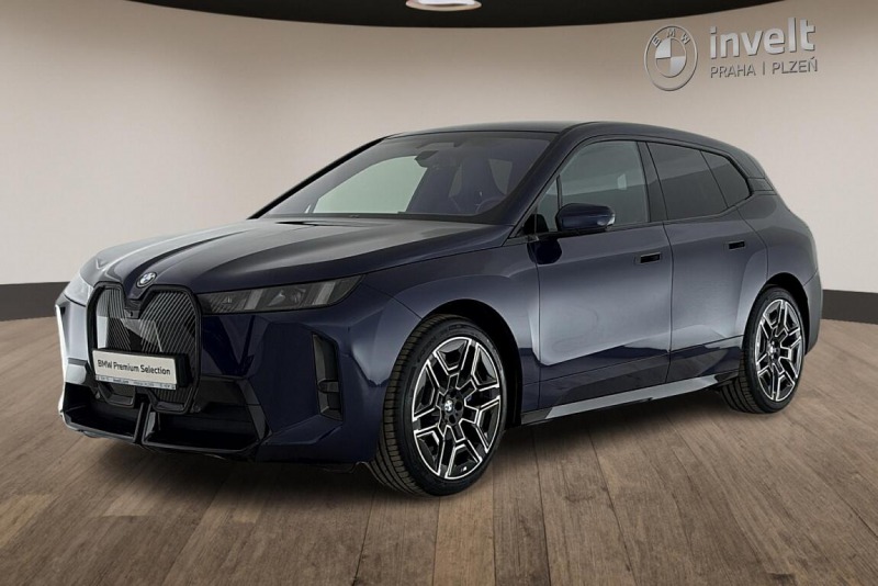 BMW iX xDrive45