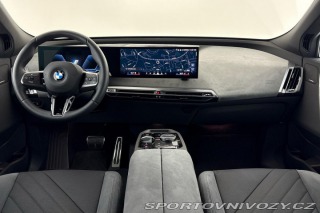 BMW iX xDrive45 2025