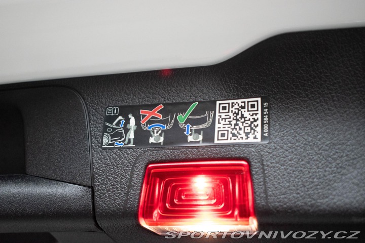 Mercedes-Benz Ostatní modely EQB 350 4M*AMG*SOH 97%*ČR* 2022