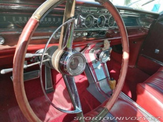 Pontiac Ostatní modely Bonneville 6.4 V8 1963